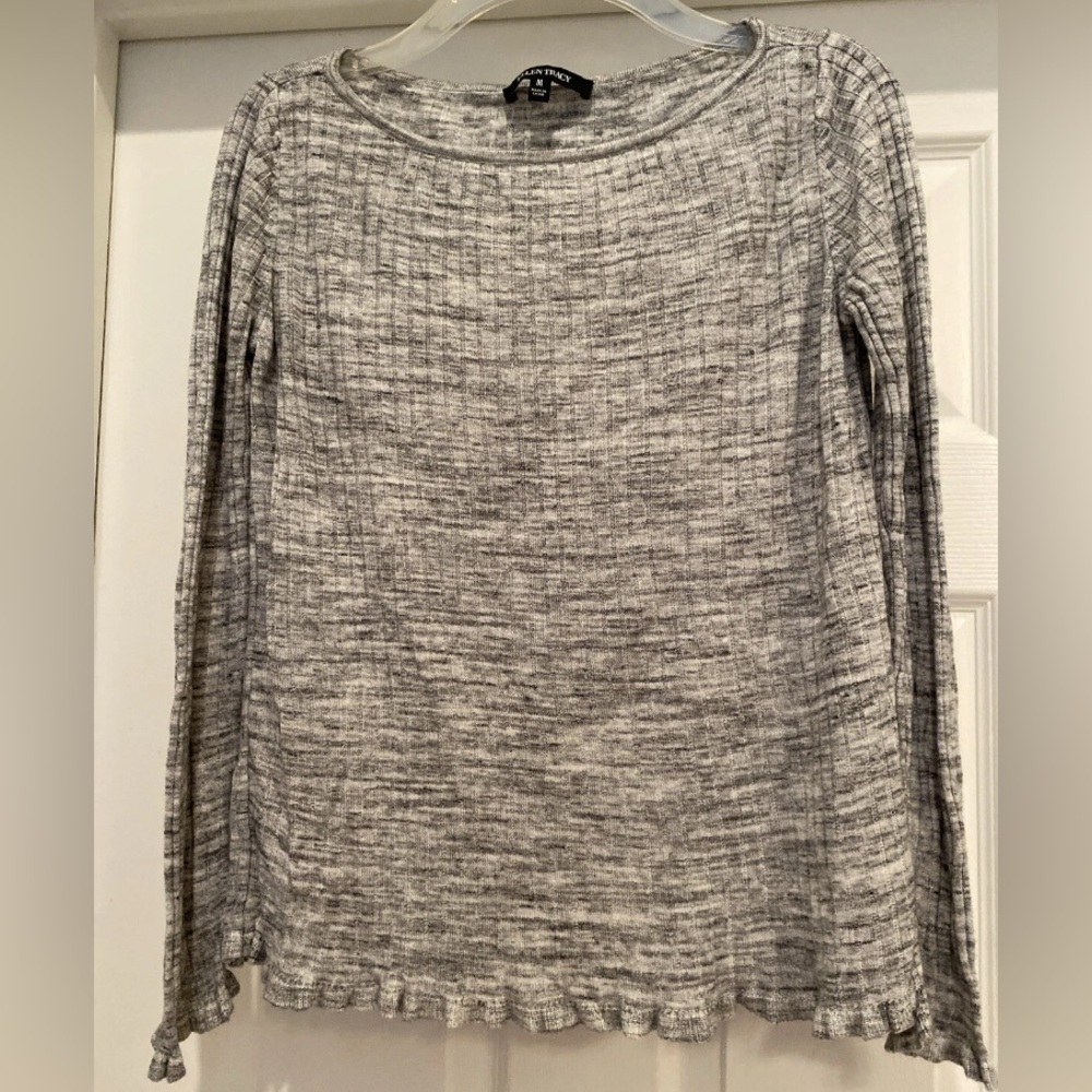 M Ellen Tracy Pullover Lightweight Long Sleeve Sweater Ash Gray, Feminine Ruffle